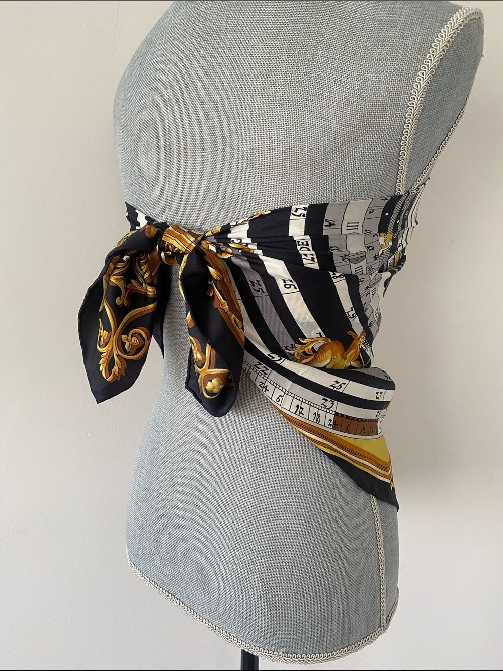 JBK Collection 100% Silk Scarf Black, Gold & White Zodiac Celestial Luxurious - Picture 6 of 16